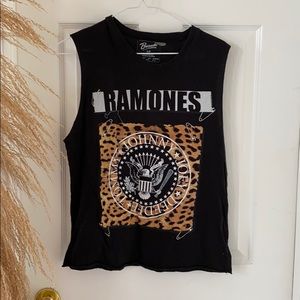 Ramones graphic tee